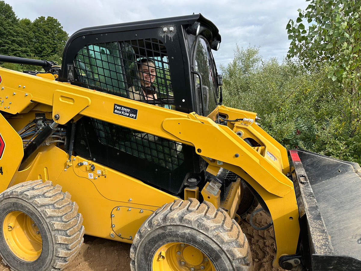 4 Seasons Landscaping & Excavating workers